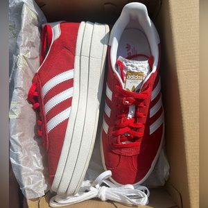 GAZELLE BOLD RED